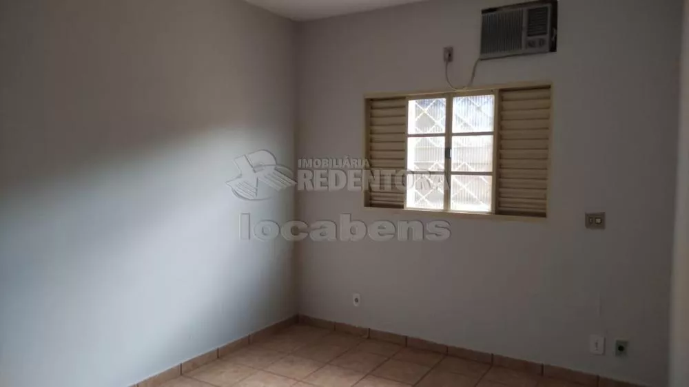 Casa à venda com 3 quartos, 230m² - Foto 14