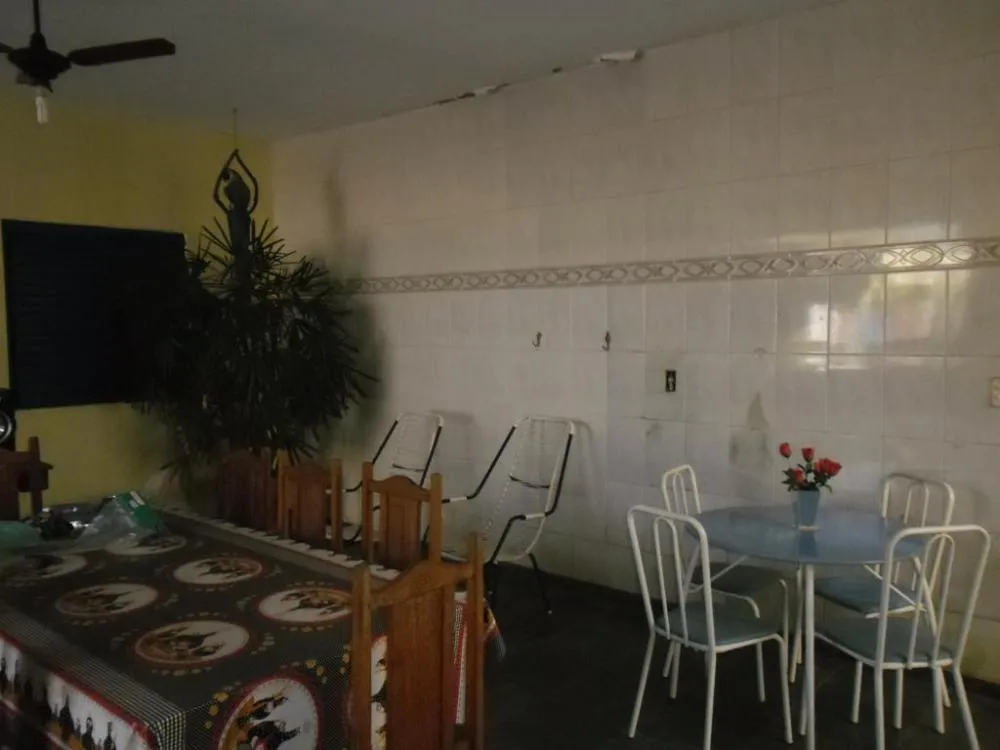 Casa, 3 quartos, 180 m² - Foto 1