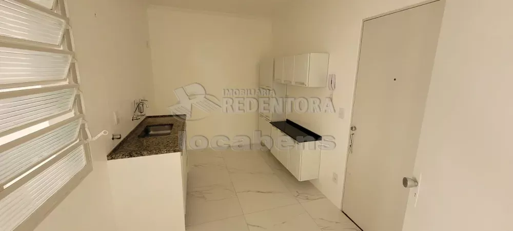 Apartamento à venda com 3 quartos, 114m² - Foto 4