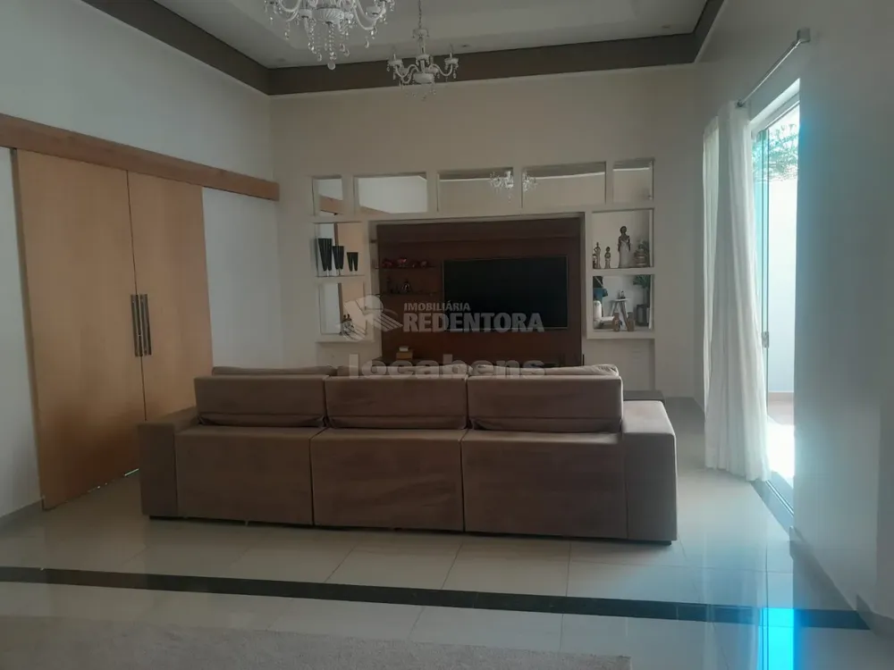 Casa, 3 quartos, 315 m² - Foto 1