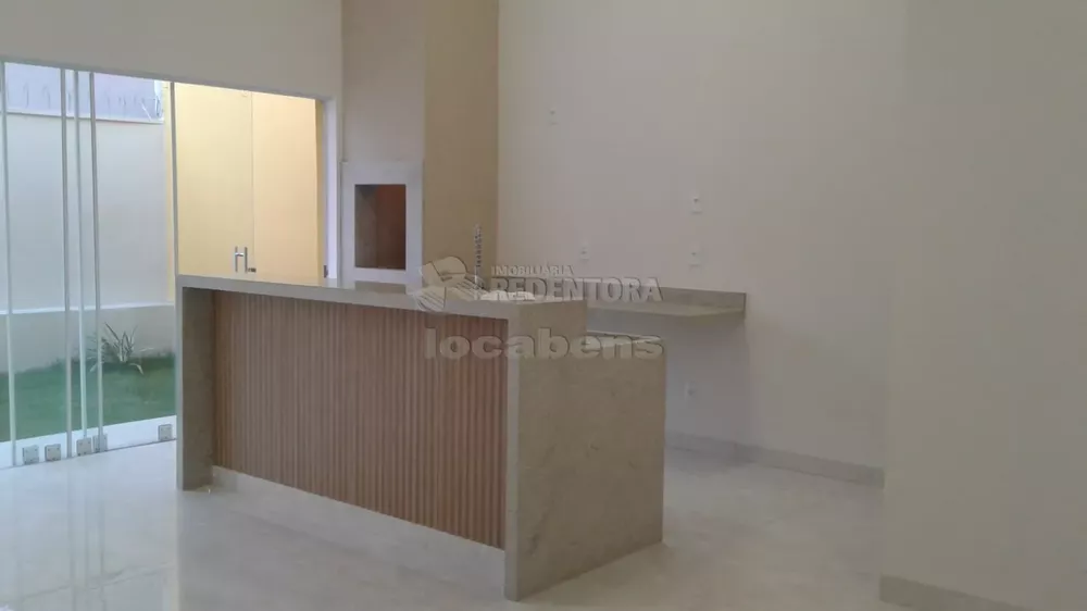 Casa à venda com 3 quartos, 99m² - Foto 2