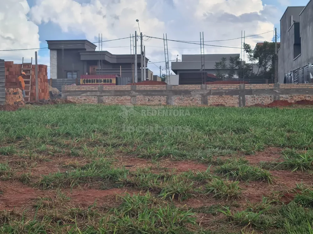 Terreno à venda, 307m² - Foto 1