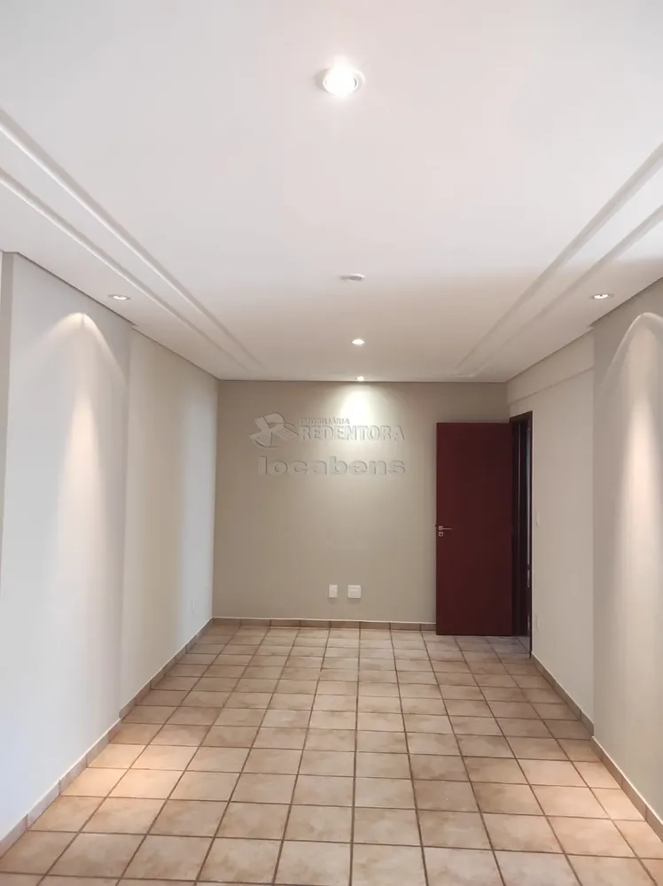 Apartamento, 3 quartos, 126 m² - Foto 2