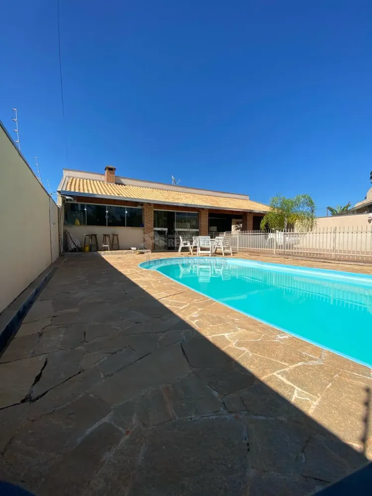 Casa, 3 quartos, 247 m² - Foto 8