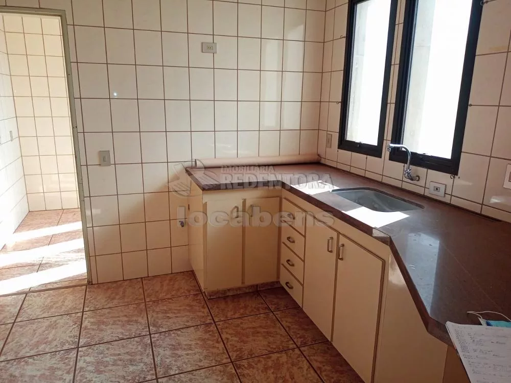 Apartamento para alugar com 3 quartos, 145m² - Foto 3