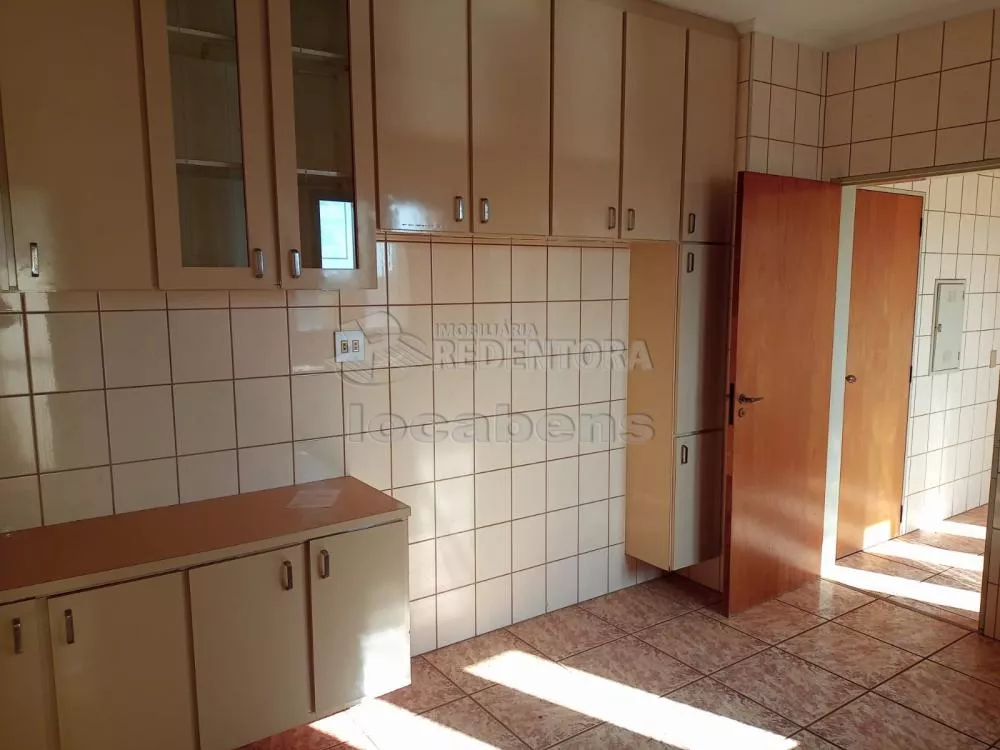 Apartamento para alugar com 3 quartos, 145m² - Foto 4