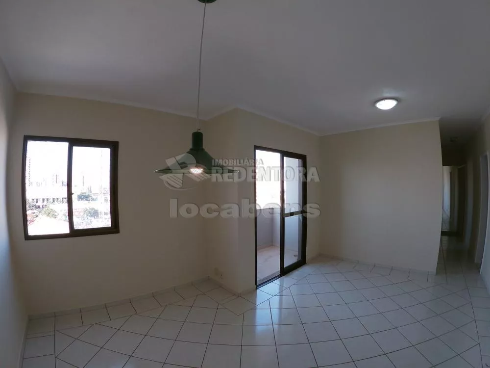 Apartamento à venda com 3 quartos, 130m² - Foto 1