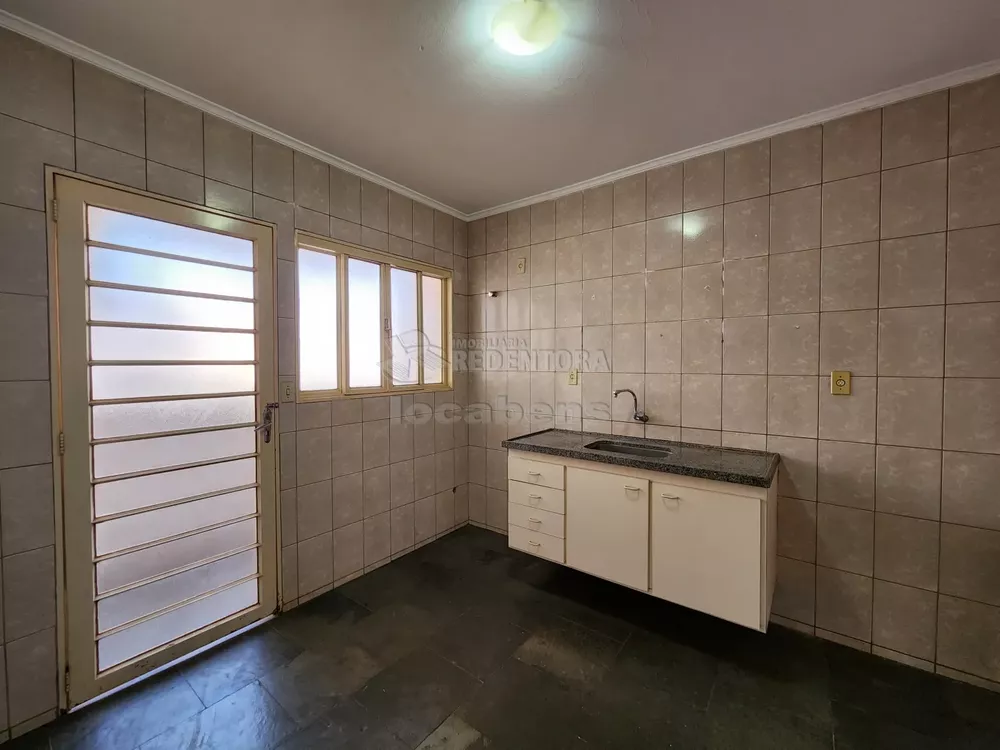 Apartamento à venda com 2 quartos, 66m² - Foto 4