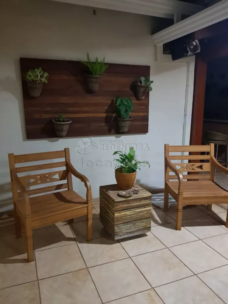 Casa de Condomínio à venda com 4 quartos, 260m² - Foto 2