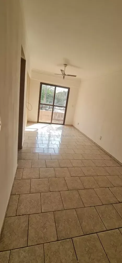 Apartamento para alugar com 2 quartos, 52m² - Foto 2