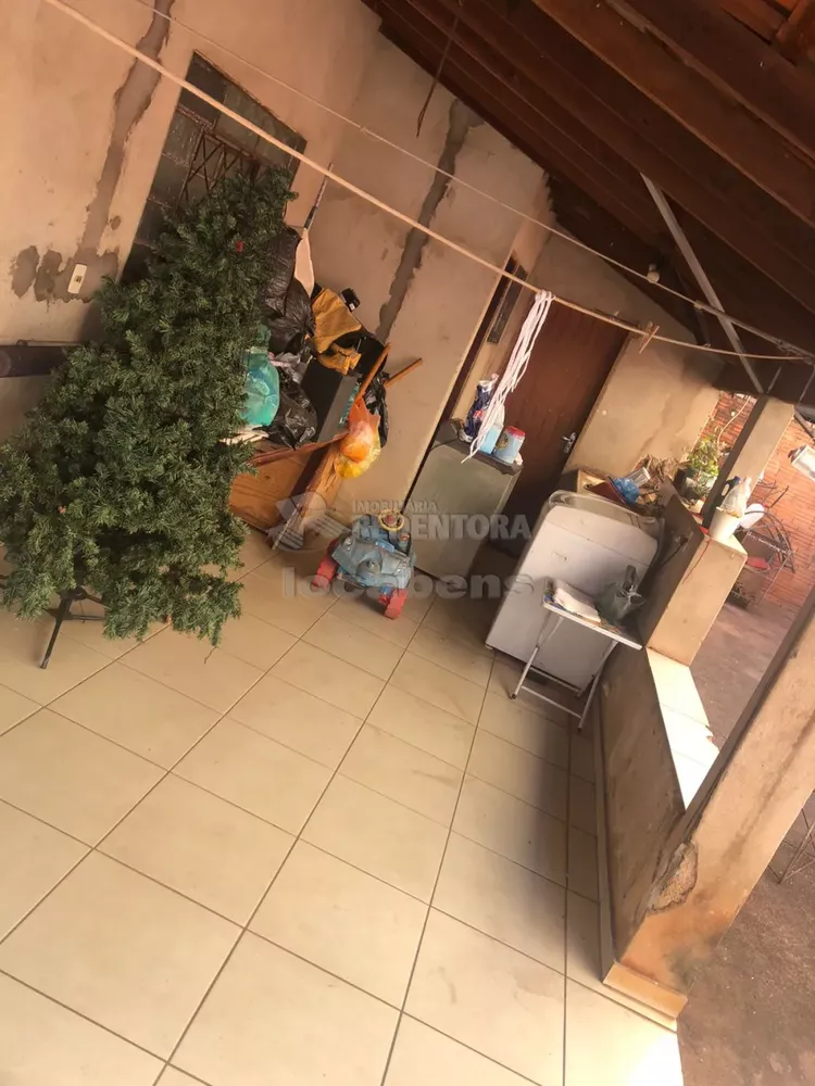 Casa à venda com 3 quartos, 161m² - Foto 3
