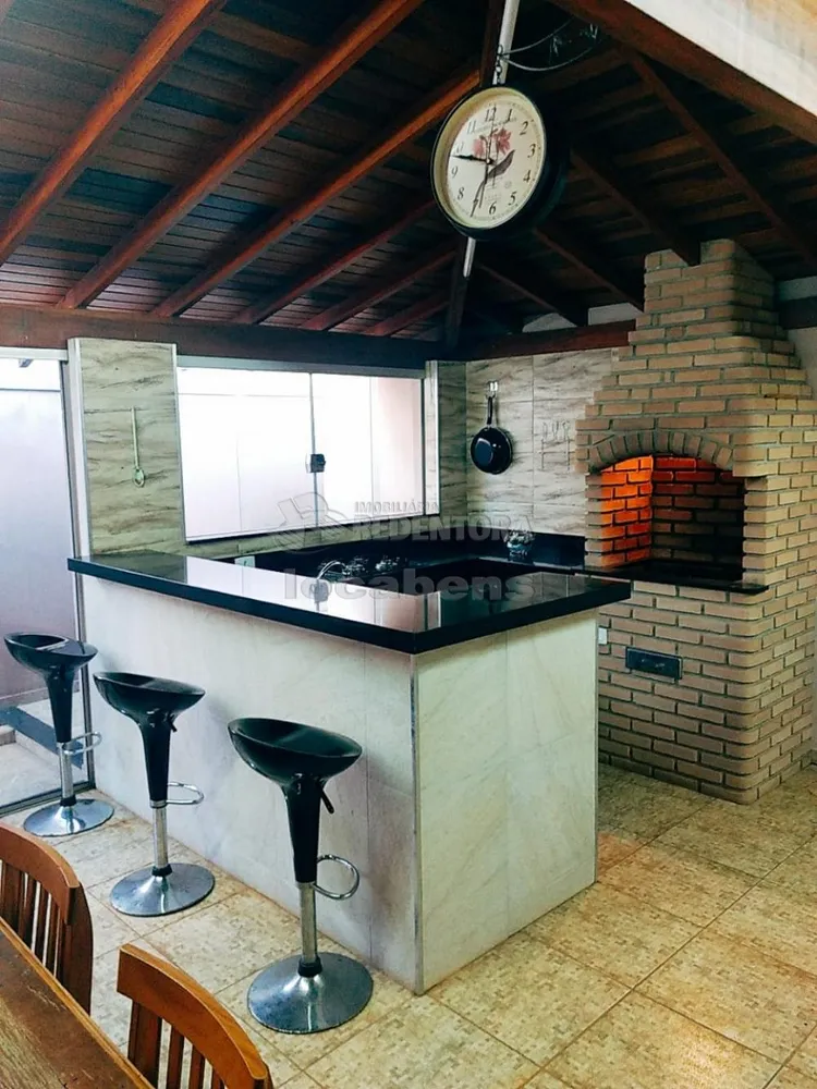 Casa, 4 quartos, 196 m² - Foto 2