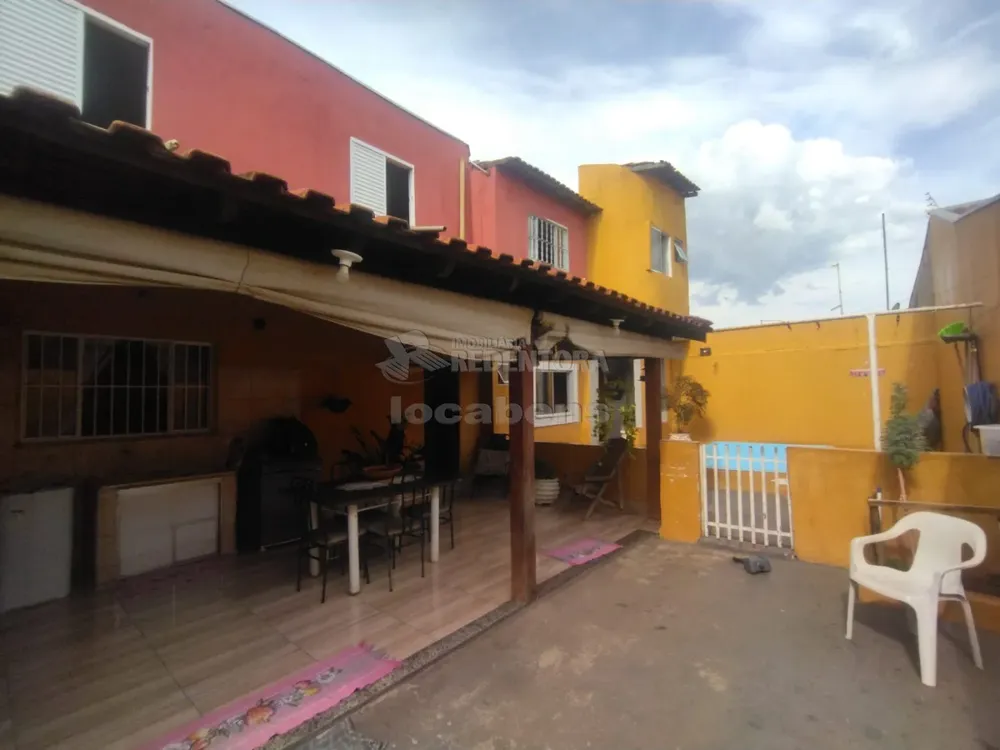 Casa, 4 quartos, 230 m² - Foto 2