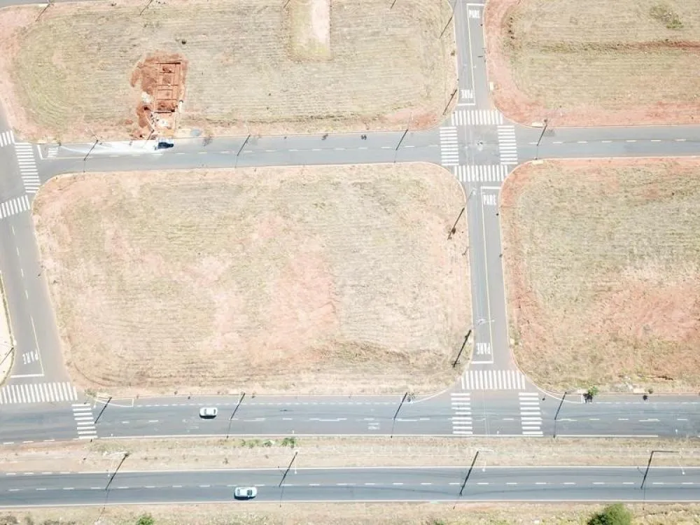 Loteamento e Condomínio, 4683 m² - Foto 1