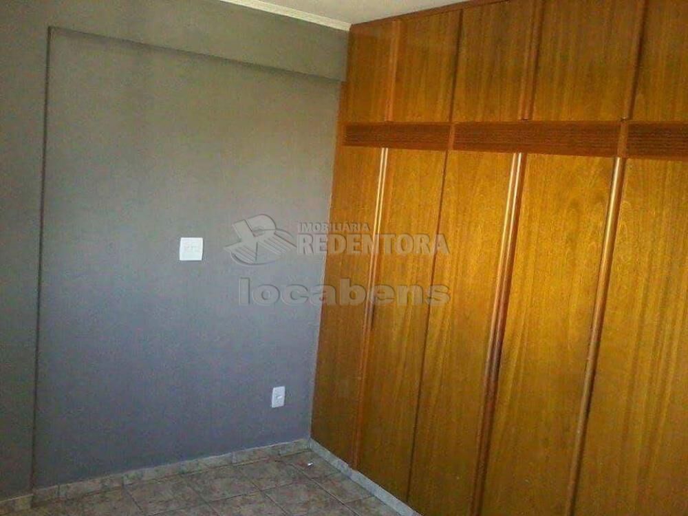 Apartamento à venda com 2 quartos, 66m² - Foto 1