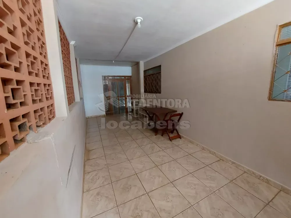 Casa à venda com 4 quartos, 186m² - Foto 2