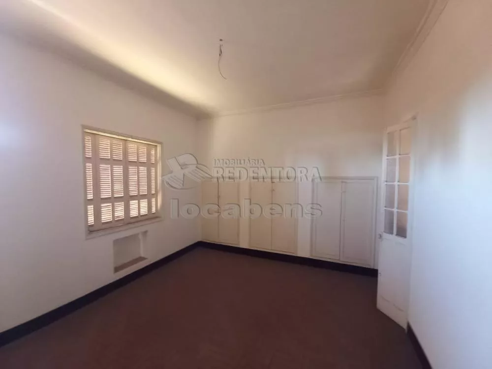 Prédio Inteiro para alugar, 250m² - Foto 2