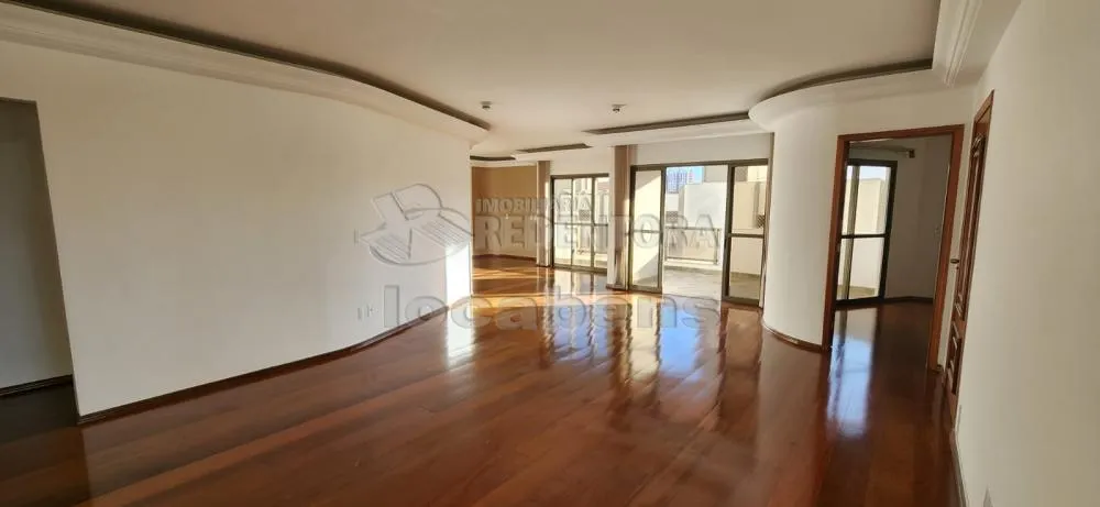Apartamento, 3 quartos, 194 m² - Foto 1