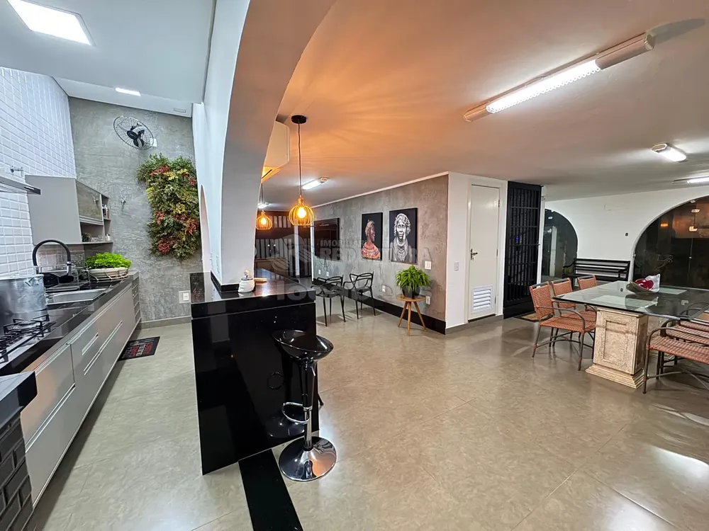 Sobrado, 4 quartos, 337 m² - Foto 6