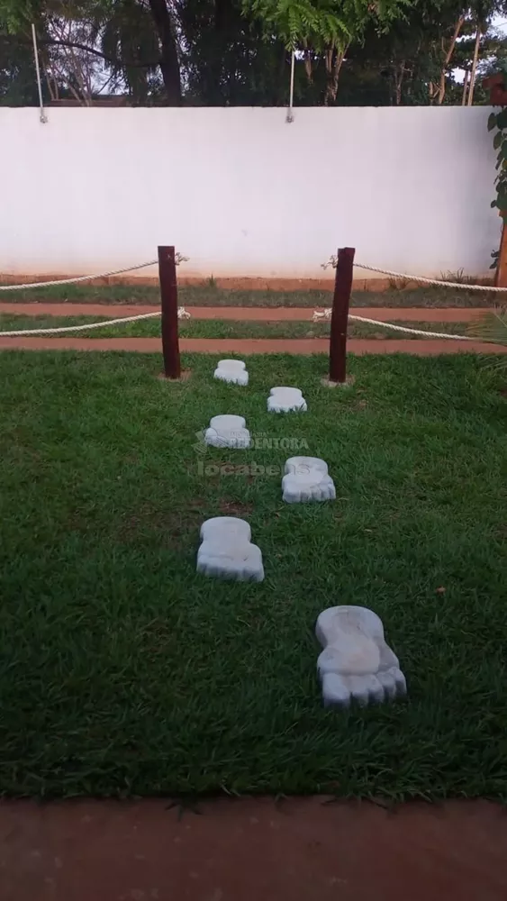Chácara à venda com 3 quartos, 320m² - Foto 2