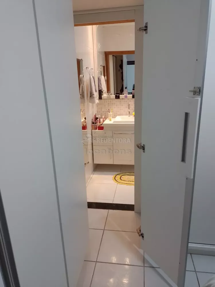 Casa à venda com 3 quartos, 120m² - Foto 1
