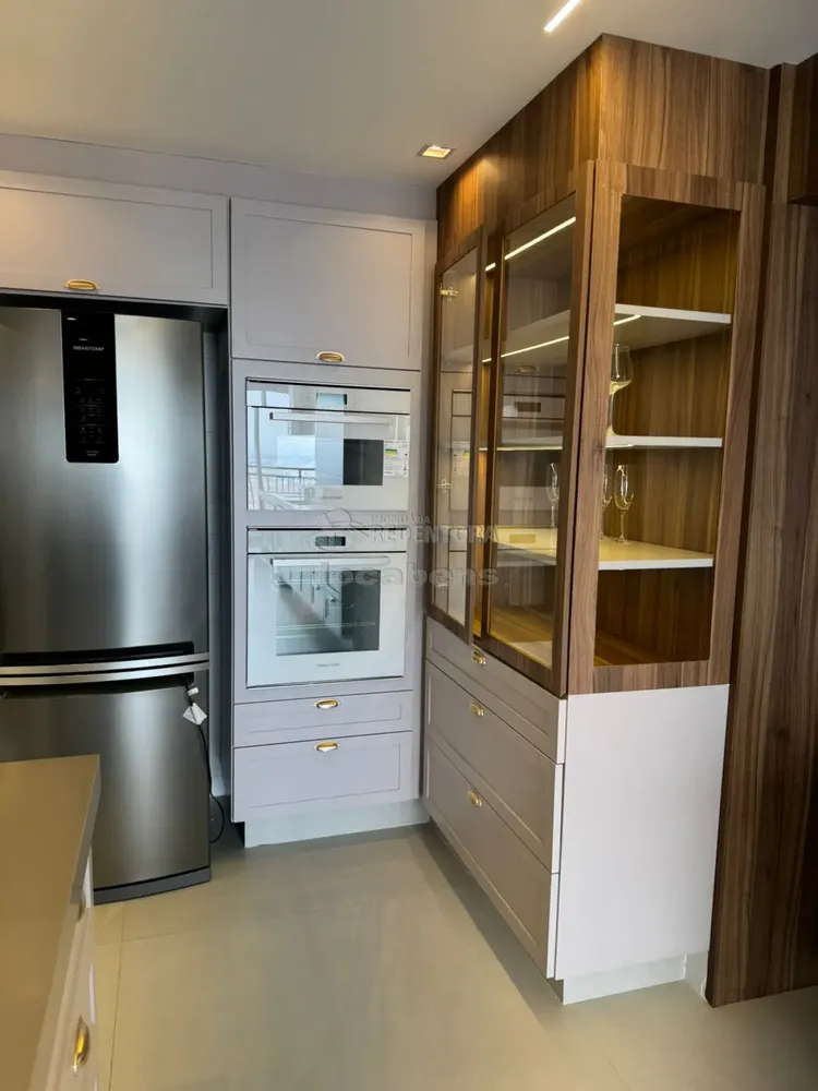 Apartamento, 3 quartos, 230 m² - Foto 4