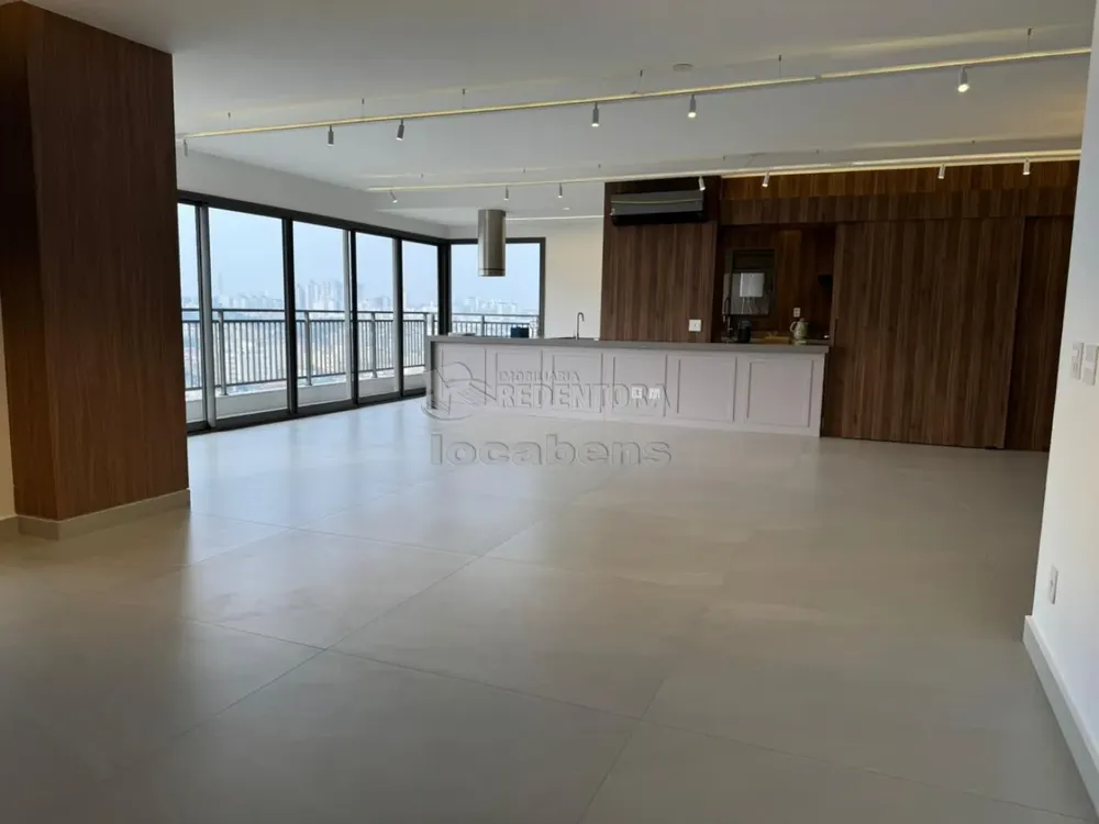Apartamento, 3 quartos, 230 m² - Foto 1