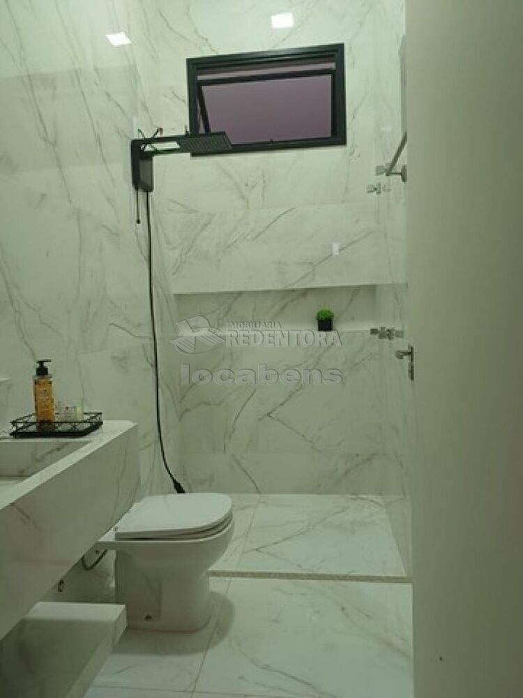 Casa à venda com 3 quartos, 200m² - Foto 3