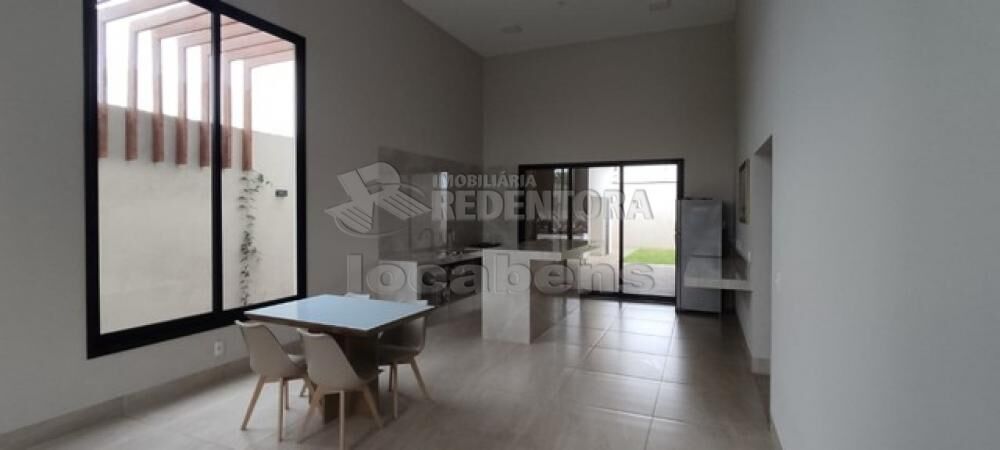 Casa à venda com 3 quartos, 200m² - Foto 4