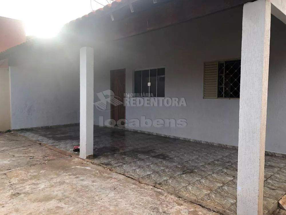 Casa à venda com 2 quartos, 135m² - Foto 1