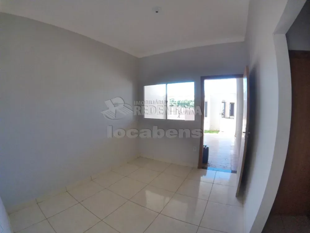 Casa à venda com 2 quartos, 140m² - Foto 3