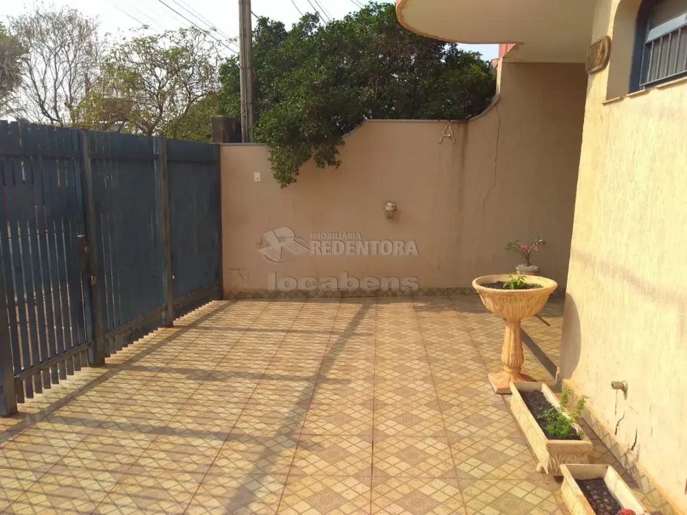 Casa, 3 quartos, 247 m² - Foto 1