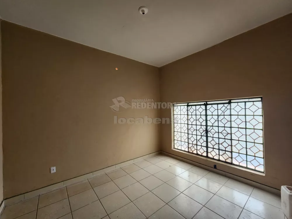 Casa à venda com 3 quartos, 247m² - Foto 4