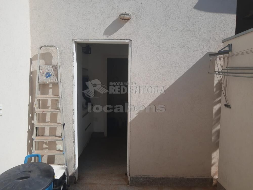 Casa de Condomínio à venda com 3 quartos, 361m² - Foto 3