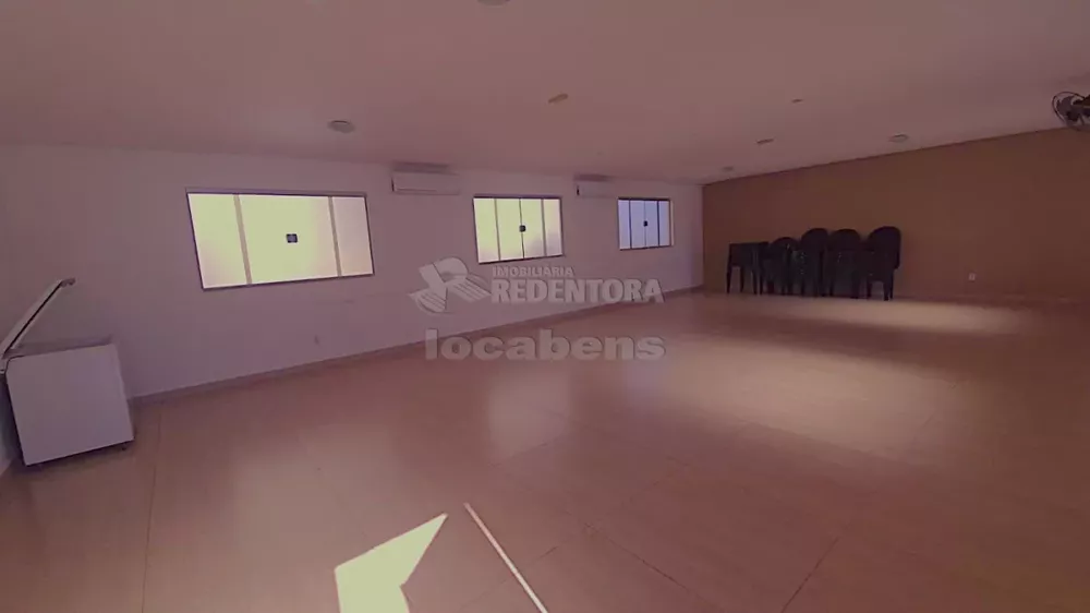 Apartamento para alugar com 2 quartos, 42m² - Foto 12