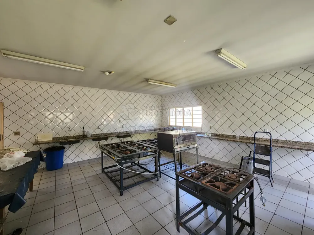 Prédio Inteiro, 1000 m² - Foto 1