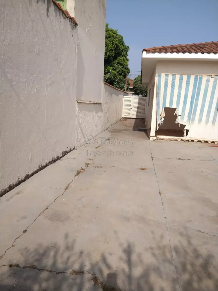 Casa à venda com 2 quartos, 88m² - Foto 9