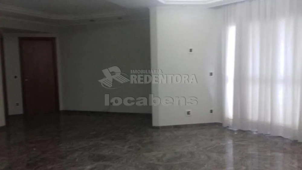 Apartamento, 3 quartos, 200 m² - Foto 1