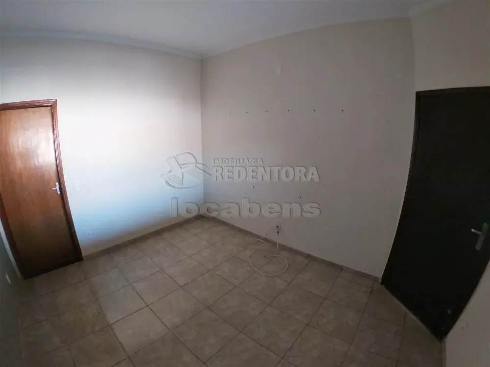 Casa à venda com 3 quartos, 117m² - Foto 2