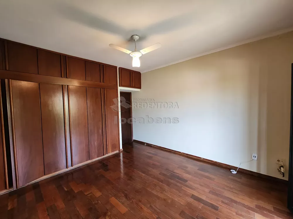 Casa à venda com 3 quartos, 277m² - Foto 6