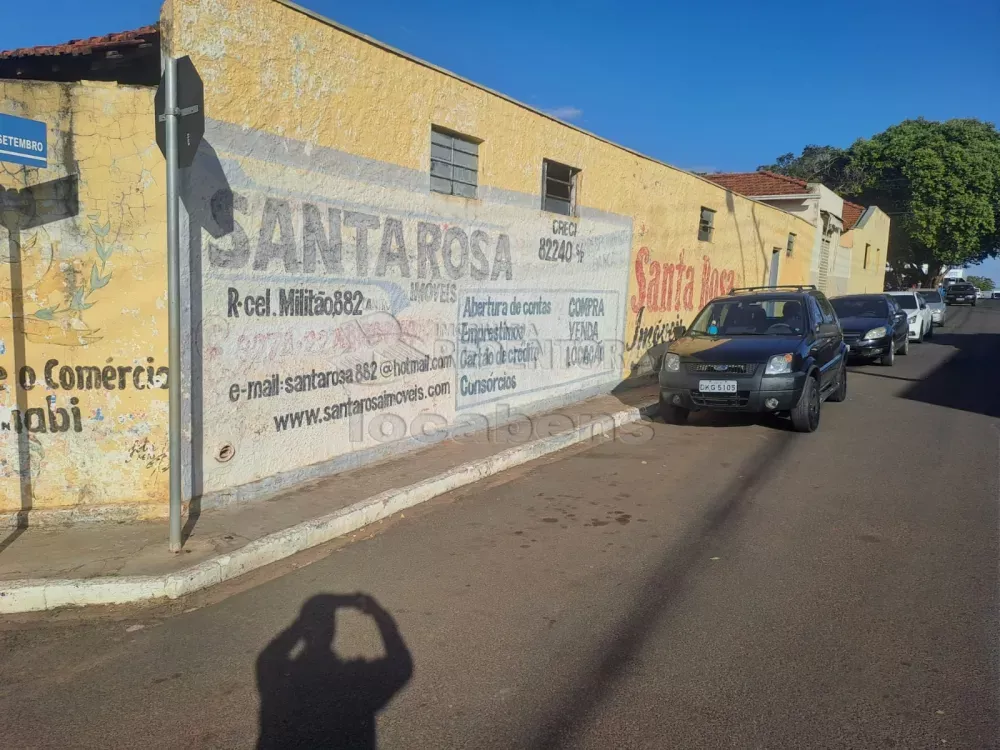 Depósito-Galpão-Armazém à venda, 200m² - Foto 1