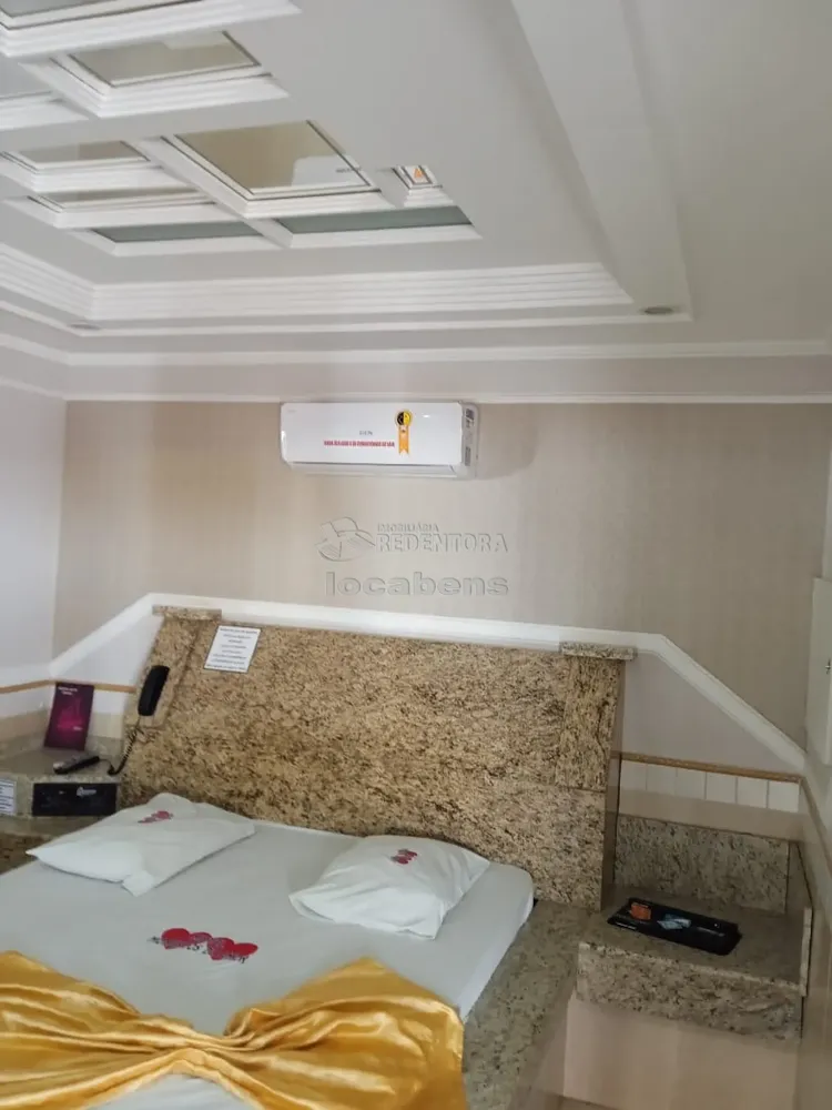 Hotel, 26 quartos, 1400 m² - Foto 1