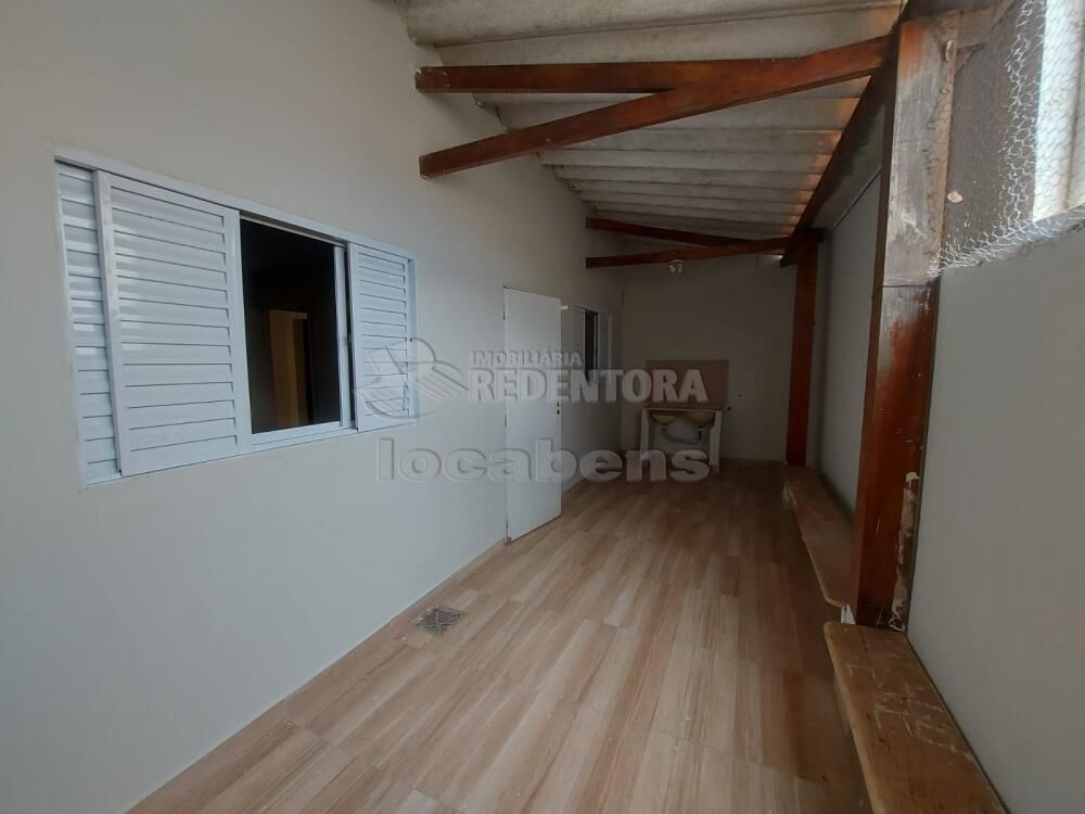 Casa para alugar com 2 quartos, 50m² - Foto 3
