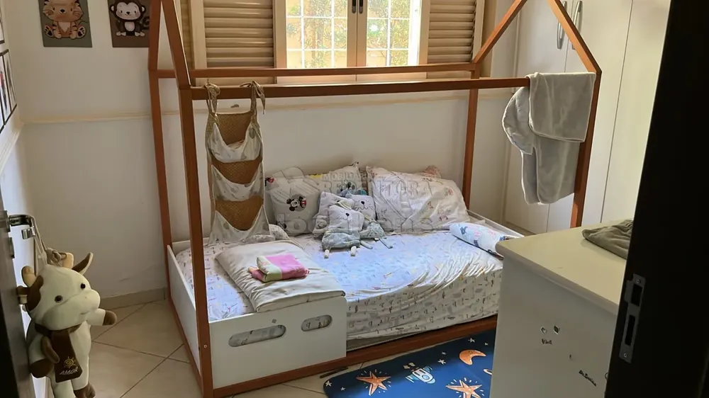 Casa, 3 quartos, 260 m² - Foto 1