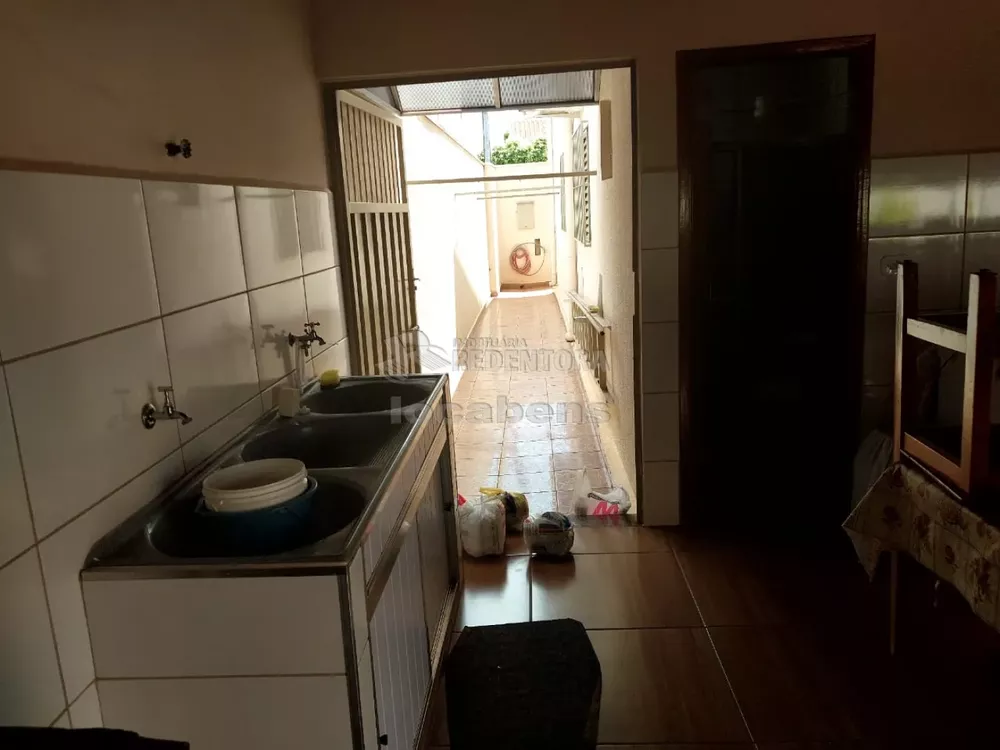 Casa à venda com 3 quartos, 170m² - Foto 8