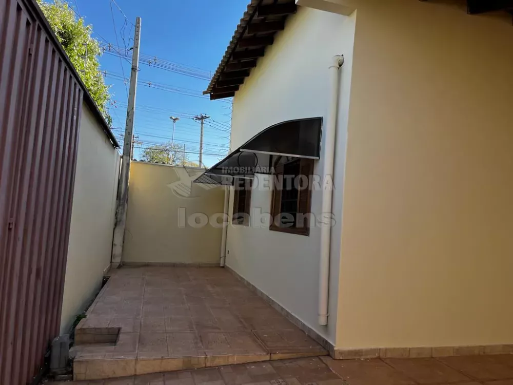 Casa para alugar com 3 quartos, 146m² - Foto 2