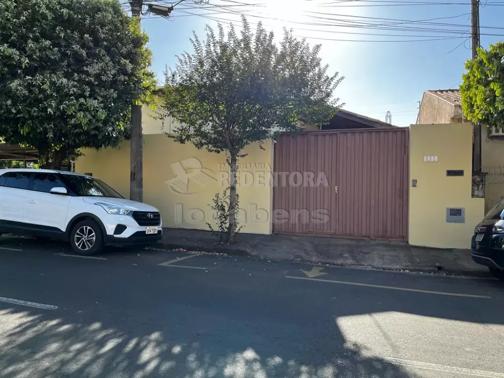 Casa para alugar com 3 quartos, 146m² - Foto 1