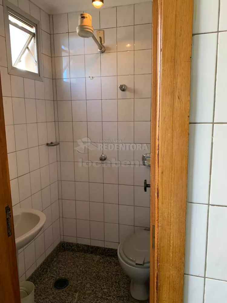 Apartamento à venda com 4 quartos, 190m² - Foto 2