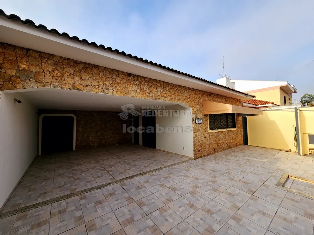Casa, 4 quartos, 229 m² - Foto 2