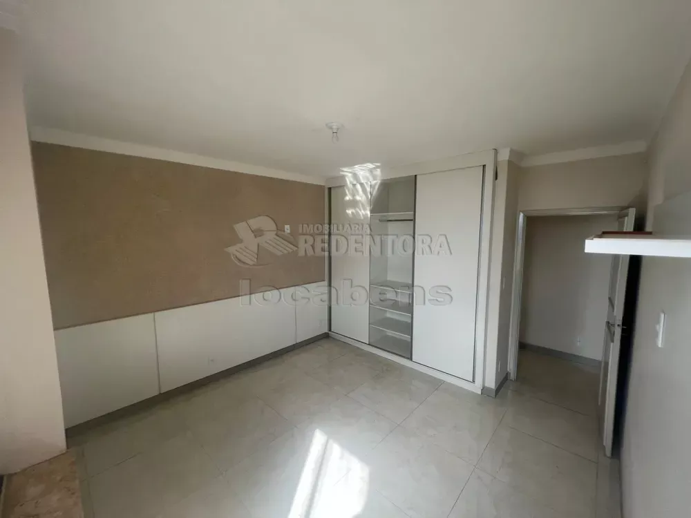 Apartamento para alugar com 3 quartos, 143m² - Foto 5